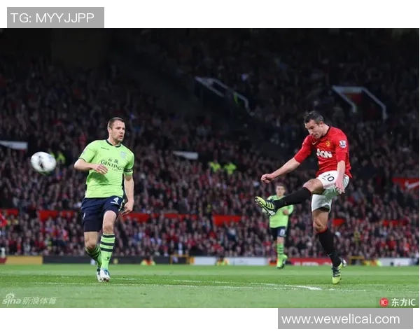 传奇14号球星的绿茵记忆与辉煌瞬间全景解析