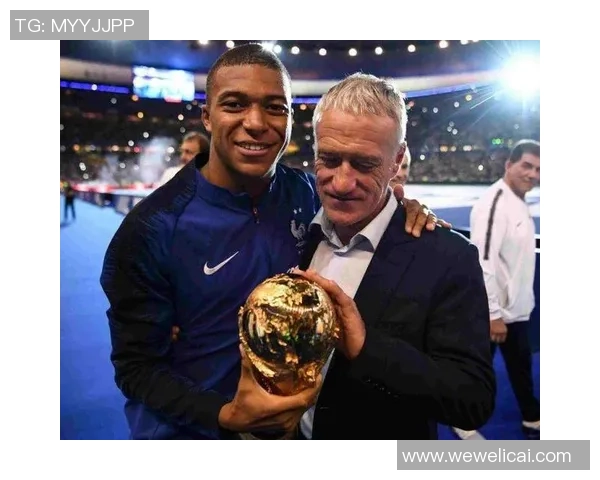 足球巨星互评：梅西、C罗、内马尔等传奇球员如何评价彼此的实力与贡献